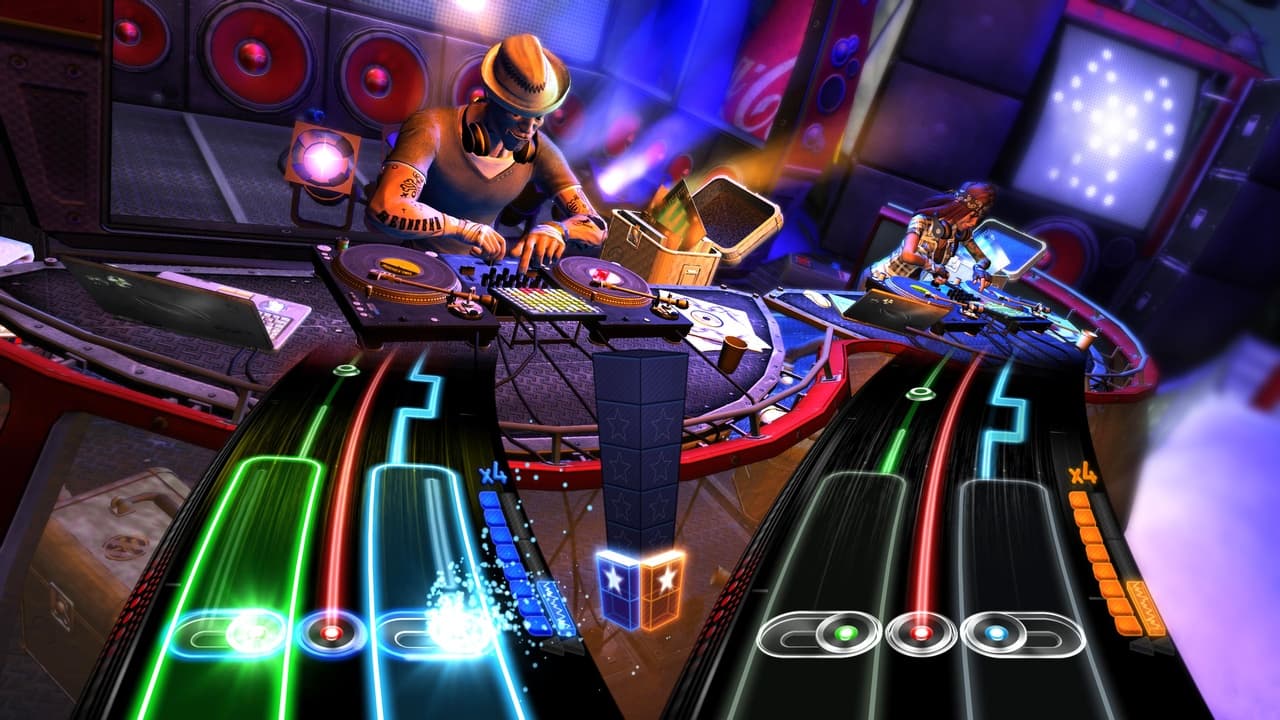 DJ Hero 2 screenshot 1
