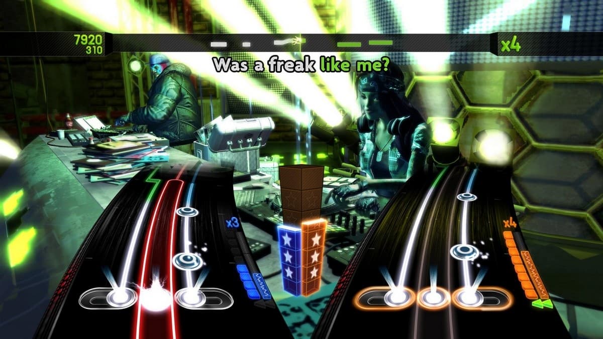 DJ Hero 2 screenshot 2