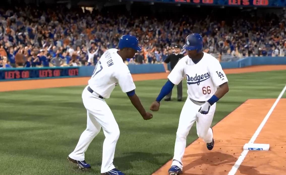 MLB 15: The Show screenshot 2